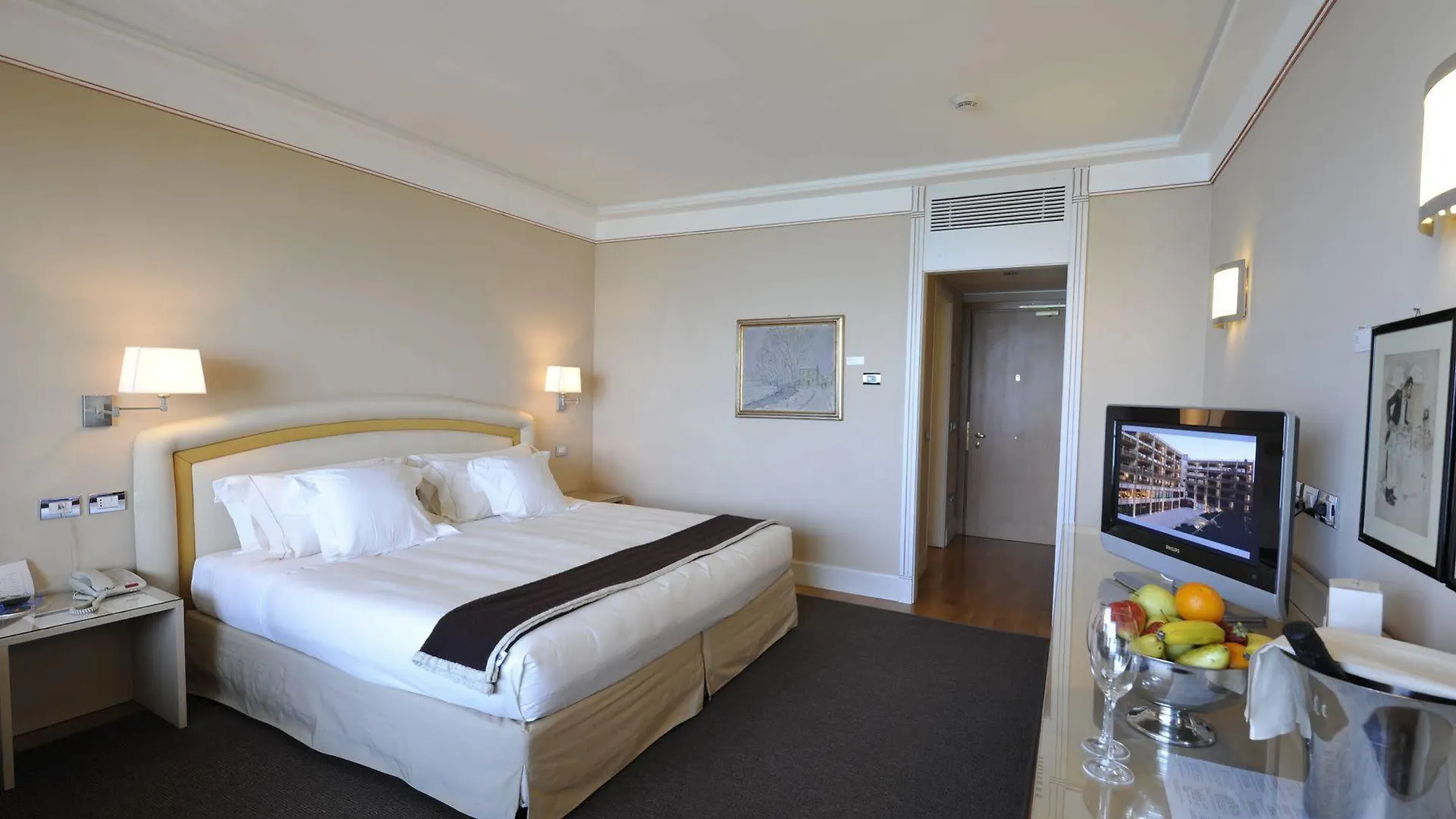 Hotel Acquaviva Del Garda Desenzano del Garda 4*,